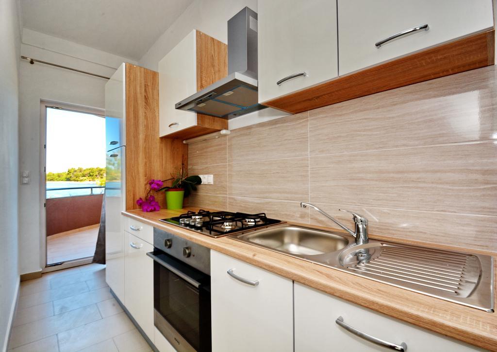 נין Apartments Clara מראה חיצוני תמונה