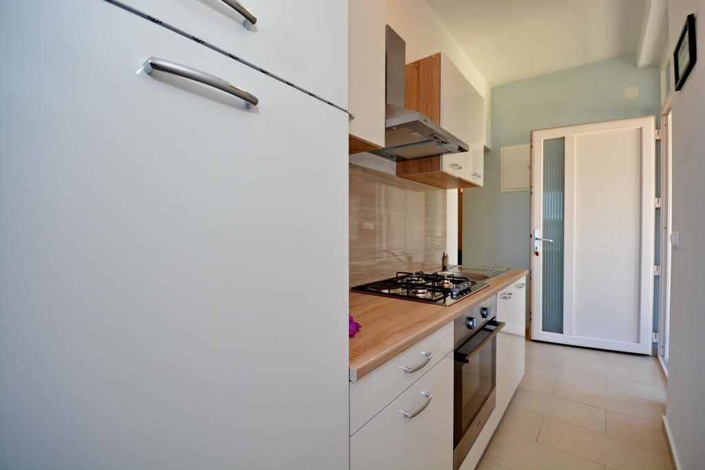 נין Apartments Clara מראה חיצוני תמונה