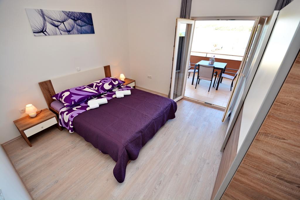 נין Apartments Clara מראה חיצוני תמונה
